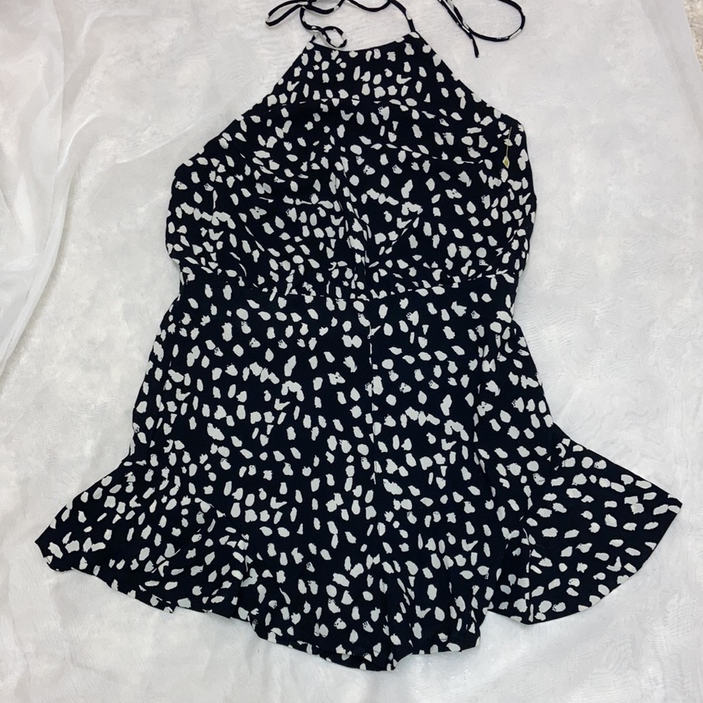 NWOT She + Sky Romper